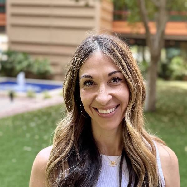 Maggie Carvalho Photo